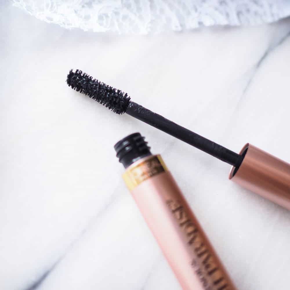 10 Best Mascara In A Gold Tube Review 2021- A Must-have Item For Your Make-Up 1 LOreal Paradise Mascara 4