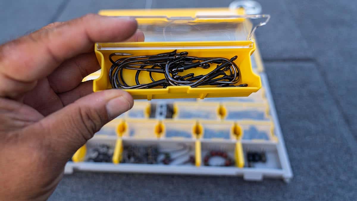 Top Best Plano Waterproof Stowaway: Best For Convenience! 1 plano edge terminal hooks