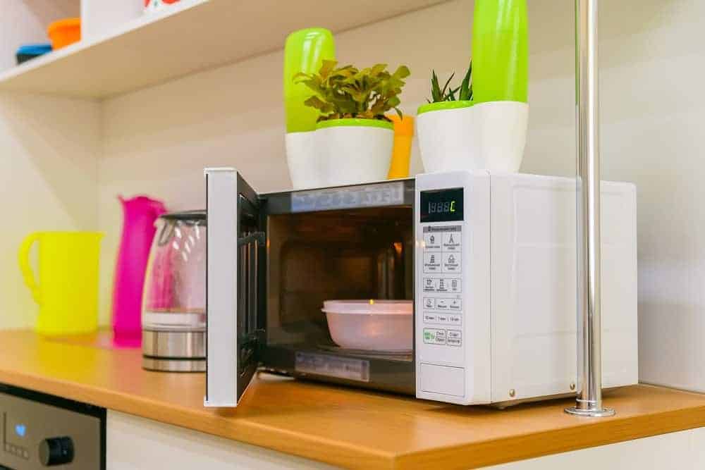 Top 10 Quietest Microwave: Ultimate Choice For Silent Heat 3 quiet microwaves