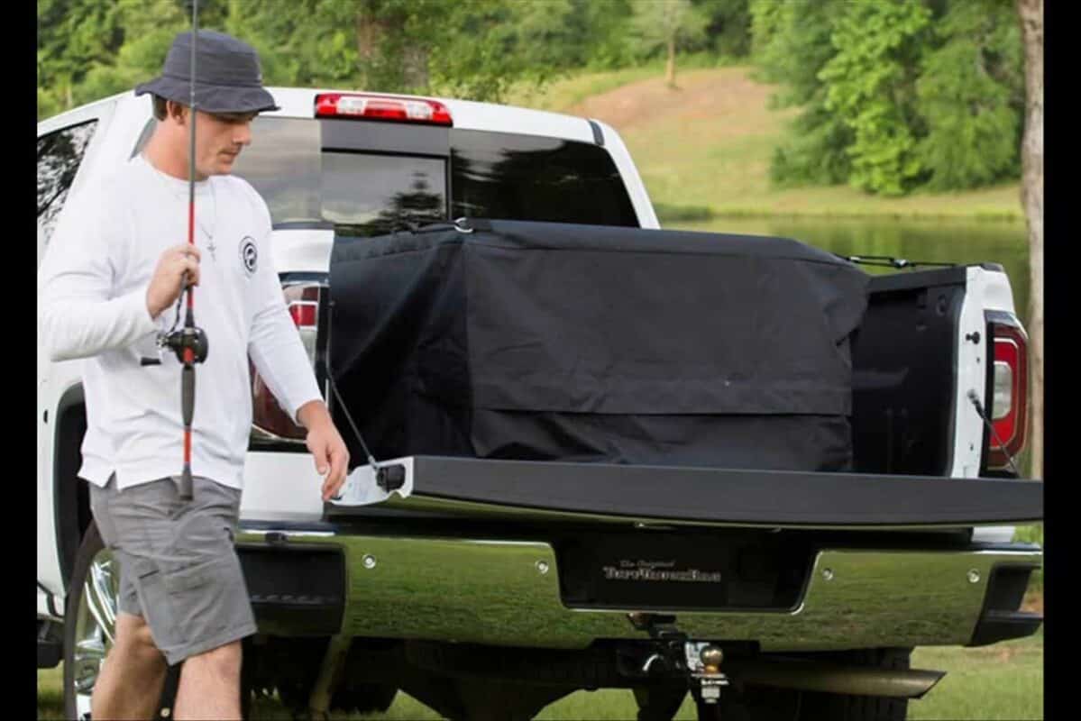 Giant Waterproof Trunk Bag - A Powerful Assistant In Rainy Season 4 TB2khagvJcnBKNjSZR0XXcFqFXa 6000000001465 0 tbvideo