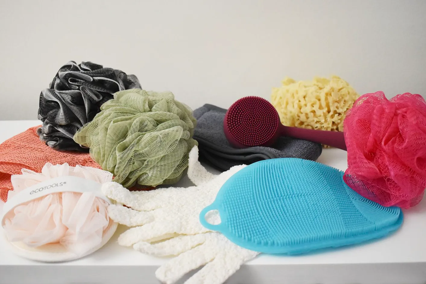 Travel Loofah Case: Protect Your Loofahs From Damage During Transport 1 Travel Loofah Case