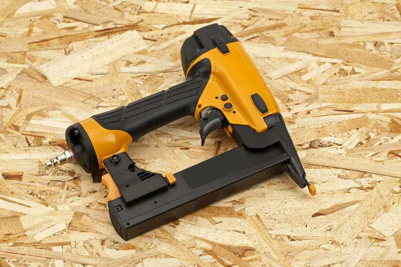 WHAT IS THE BEST BRAD NAILER TO BUY 3 best brad nailer