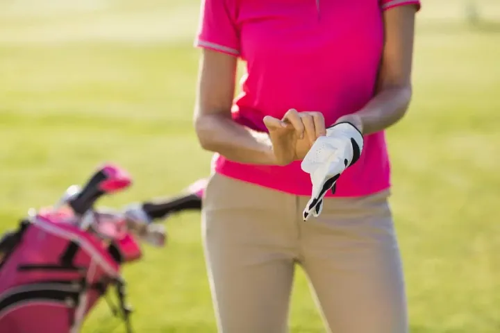 Best Golf Glove for Sweaty Hands 4 best golf gloves