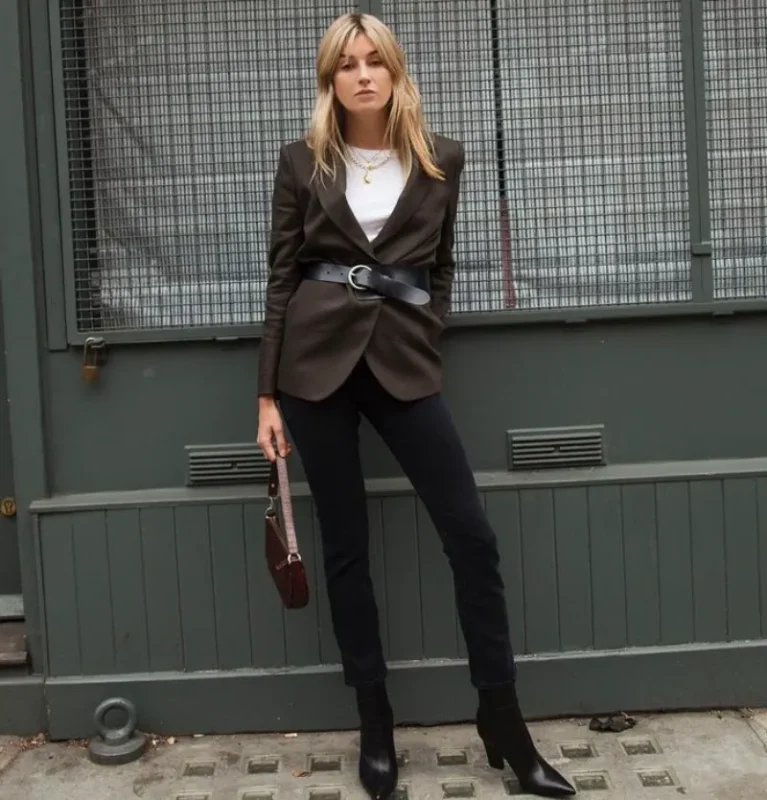 Can A Woman Wear Jeans For Business Casual 5 can a woman wear jeans for business casual