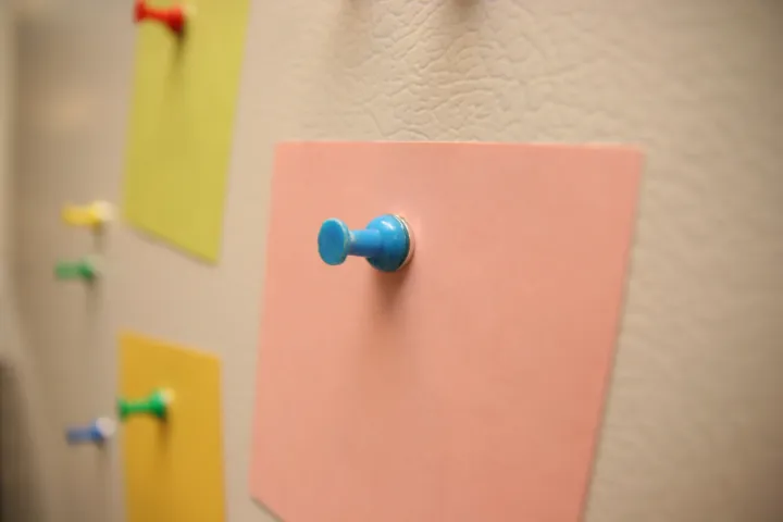 Kid Safe Push Pins - The Perfect Way To Keep Your Kids Organized! 4 kid safe push pins