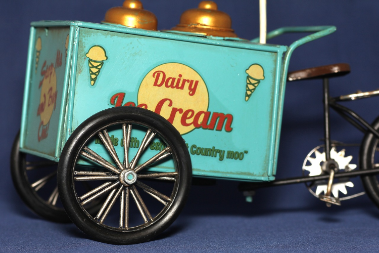 Relish In Childhood Memories With The Vintage Ice Cream Cart 5 vintage ice cream cart