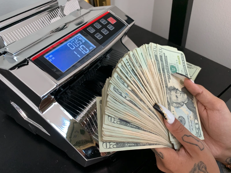 Best Money Counters In the Market 2 money counters