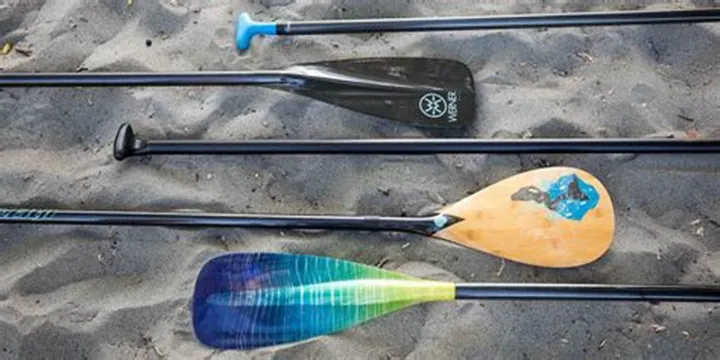 CARBON FIBER DRAGON BOAT PADDLE: THE LIGHTWEIGHT OPTION 5 carbon fiber dragon boat paddle